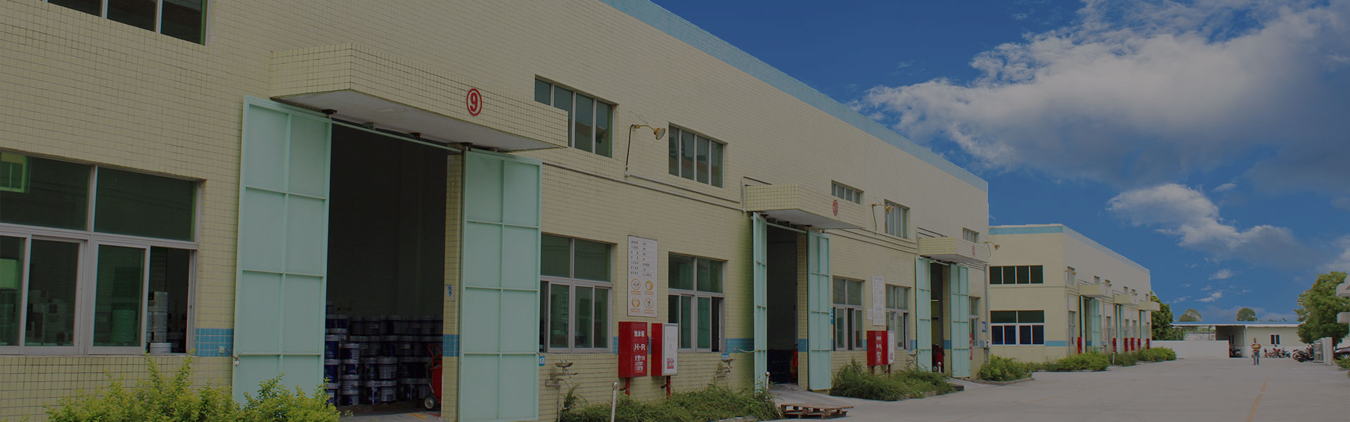 Encuentre el mejor fabricante de pintura automotriz en China 2 1663060491 Best Car Automotive Refinish Paint Manufacturers in China