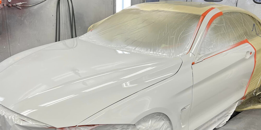 pintura-blanca-para-automóviles