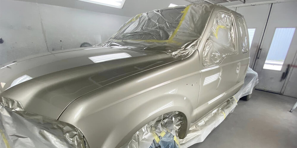 نصائح-الخبراء-للخدمات-الراقية-لإصلاح-وطلاء-السيارات